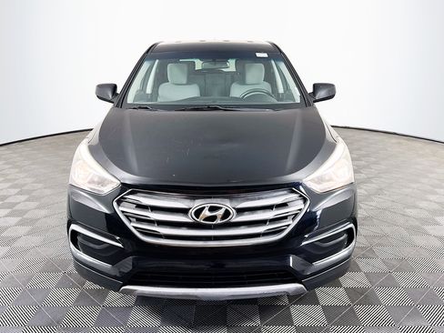 Used 2018 Hyundai Santa Fe Sport AWD/4WD image 2