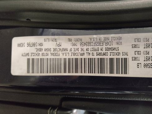 Used 2015 Jeep Grand Cherokee Limited image 33