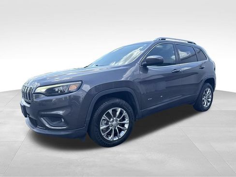 Used 2019 Jeep Cherokee Latitude Plus w/ Comfort/Convenience Group AWD/4WD image 5