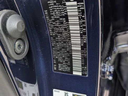 Used 2026 Toyota Corolla LE FWD image 36
