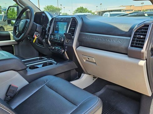 Used 2021 Ford F250 XL w/ STX Appearance Package AWD/4WD image 21