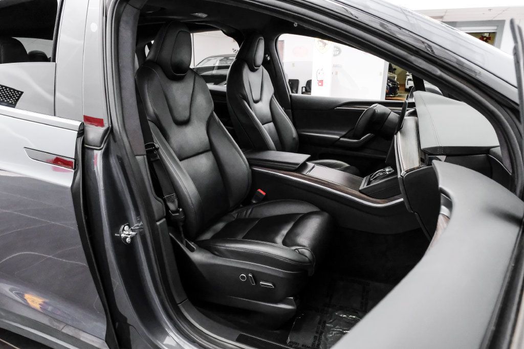 Used 2022 Tesla Model X AWD/4WD image 41