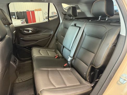 Used 2022 GMC Terrain AT4 w/ Infotainment Package II AWD/4WD image 16