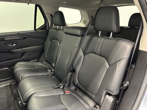 Used 2024 Honda Pilot Touring image 30