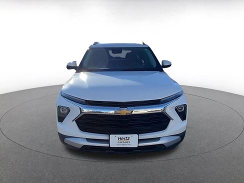 Used 2025 Chevrolet TrailBlazer LT image 4