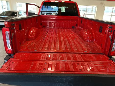 Certified 2024 Ford F250 XLT image 28