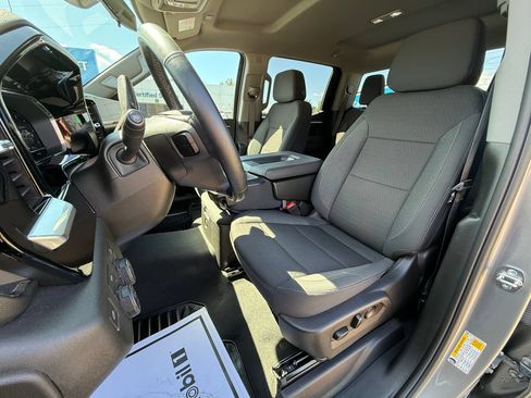 Certified 2024 Chevrolet Silverado 1500 LT AWD/4WD image 17