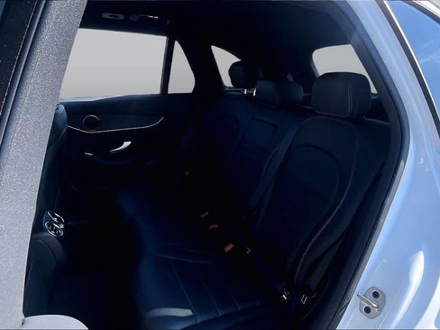 Used 2022 Mercedes-Benz GLC 300 4MATIC image 19