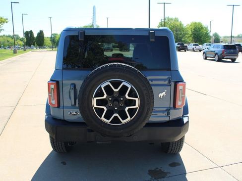 Used 2025 Ford Bronco Outer Banks AWD/4WD image 16