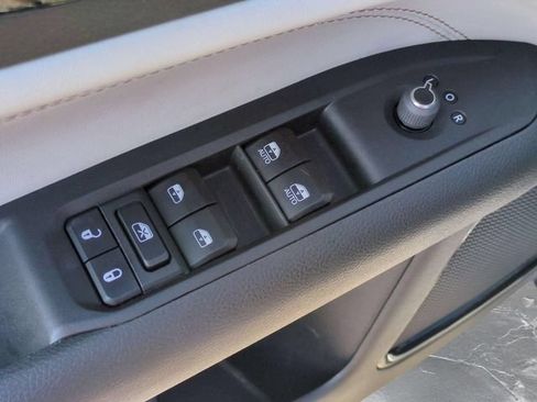 Used 2024 Jeep Compass Limited AWD/4WD image 15