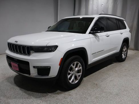 Used 2022 Jeep Grand Cherokee L Limited image 5