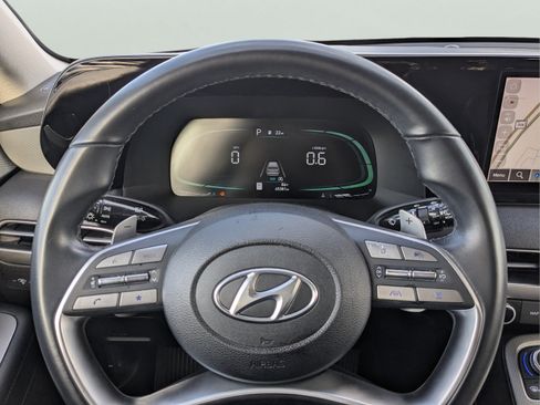 Used 2024 Hyundai Palisade SEL FWD image 29