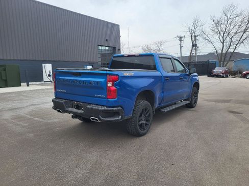 Used 2023 Chevrolet Silverado 1500 Custom Trail Boss w/ LPO, Dark Essentials Package image 3