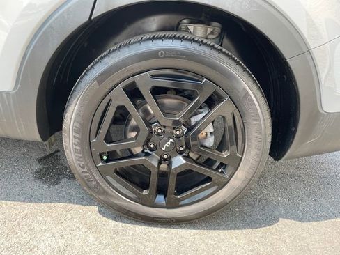 Used 2024 Kia Telluride EX X-Line image 18