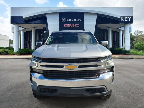Used 2021 Chevrolet Silverado 1500 LT image 2