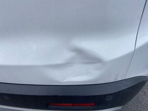 Used 2018 GMC Acadia SLT image 20