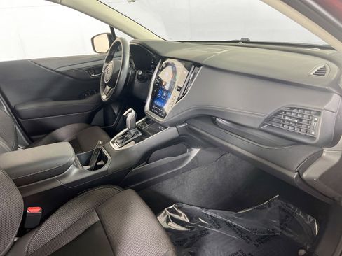 Used 2022 Subaru Outback Premium image 26