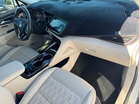 Used 2023 Buick Envision Avenir image 10