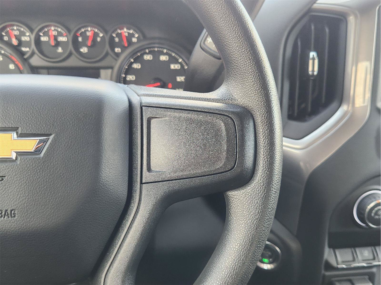 Used 2024 Chevrolet Silverado 2500 Custom w/ Custom Convenience Package AWD/4WD image 29