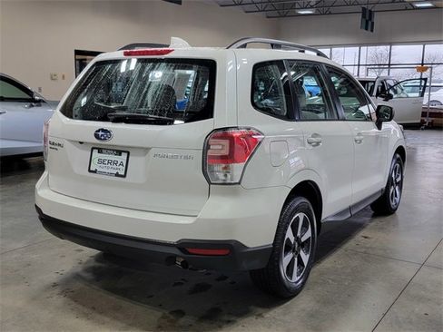 Used 2018 Subaru Forester 2.5i w/ Alloy Wheel Package image 6