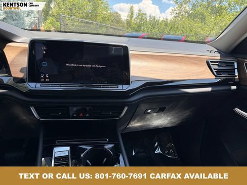 Used 2025 Volkswagen Atlas SE AWD/4WD image 20