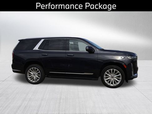Used 2023 Cadillac Escalade Premium Luxury w/ Performance Package AWD/4WD image 5