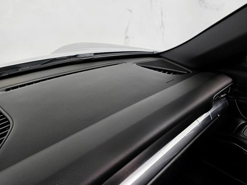 Used 2016 Porsche 911 Carrera image 33