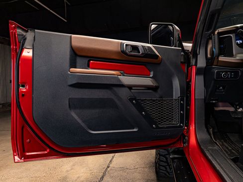 Used 2021 Ford Bronco Outer Banks image 22