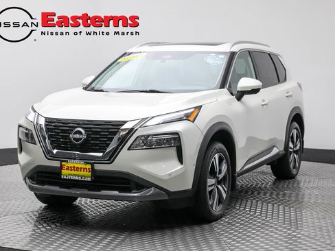 Used 2023 Nissan Rogue SL w/ SL Premium Package image 1