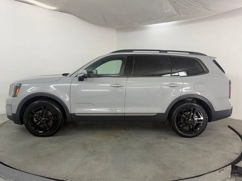 Used 2023 Kia Telluride EX X-Line AWD/4WD image 4