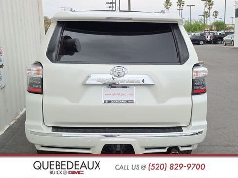 Used 2018 Toyota 4Runner Limited AWD/4WD image 6