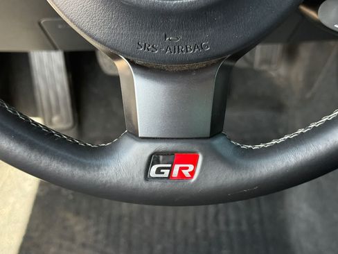 Used 2023 Toyota GR86 w/ ALL Weather Mat Package (TMS) RWD image 16