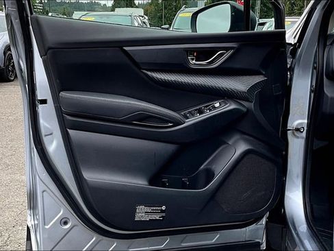 Used 2024 Subaru Ascent Premium w/ Convenience Package image 21