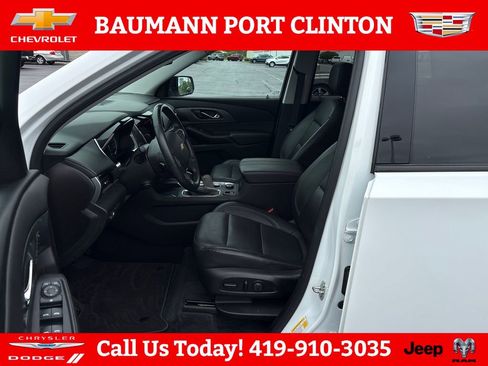Used 2021 Chevrolet Traverse Premier w/ Redline Edition AWD/4WD image 10