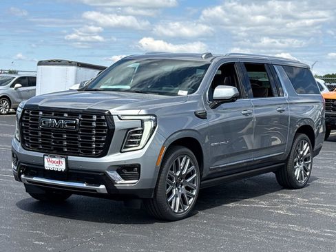 New 2026 GMC Yukon XL Denali Ultimate AWD/4WD image 6