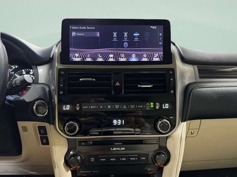 Certified 2023 Lexus GX 460 Premium w/ Premium Package AWD/4WD image 14
