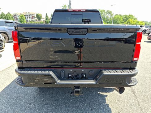 Certified 2025 Chevrolet Silverado 2500 High Country w/ High Country Premium Package AWD/4WD image 5