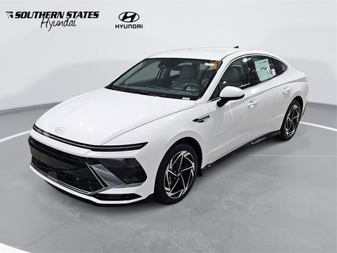 New 2026 Hyundai Sonata SEL image 1