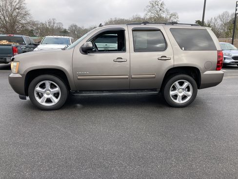 Used 2011 Chevrolet Tahoe LT image 8