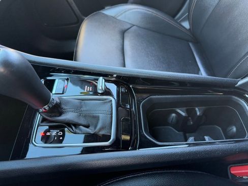 Used 2024 Jeep Compass Limited image 43