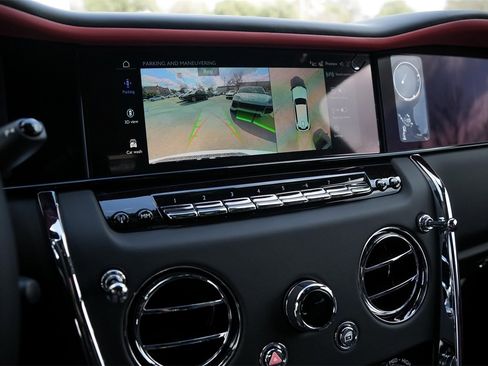 New 2026 Rolls-Royce Cullinan image 26