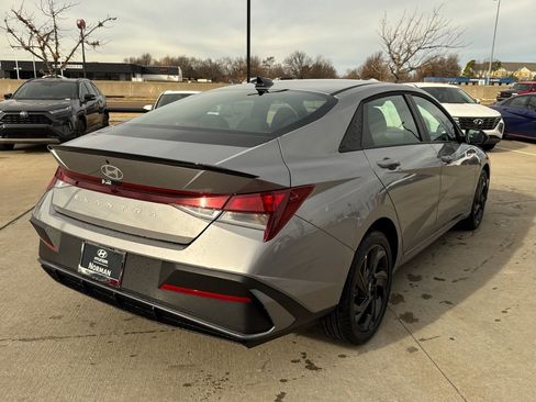 New 2026 Hyundai Elantra Sport image 4