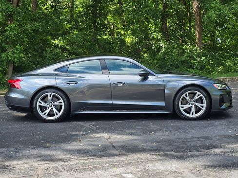 Used 2023 Audi e-tron GT Premium Plus AWD/4WD image 7
