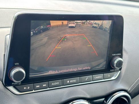 Used 2020 Nissan Sentra SV w/ Electronics Package FWD image 13