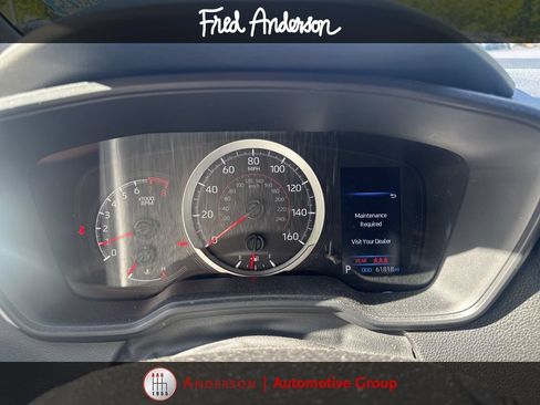 Used 2022 Toyota Corolla SE FWD image 3