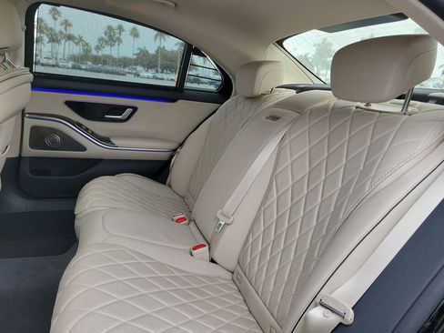 Certified 2022 Mercedes-Benz S 580 4MATIC Sedan image 14