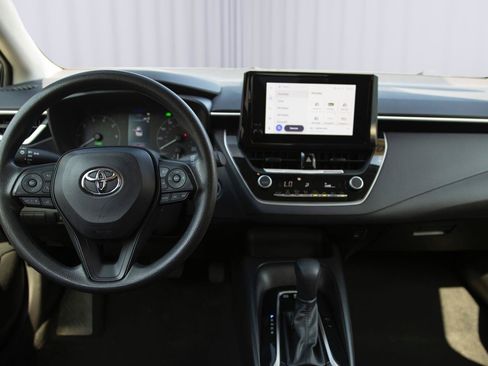 Used 2024 Toyota Corolla LE w/ LE Convenience Package AWD/4WD image 3