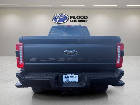 New 2026 Ford F250 Lariat w/ Black Appearance Package AWD/4WD image 5