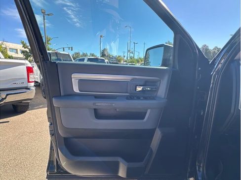 Used 2019 RAM 1500 Big Horn AWD/4WD image 15
