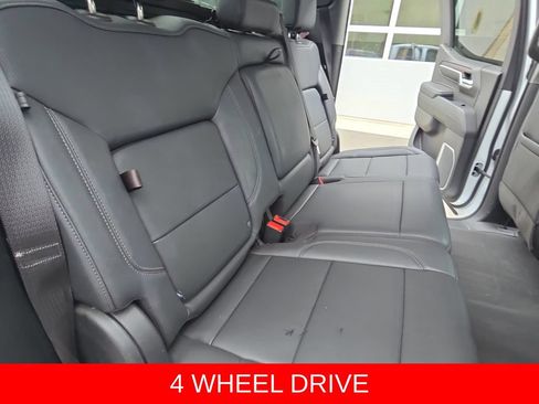 Used 2023 GMC Sierra 1500 SLT w/ SLT Premium Plus Package AWD/4WD image 11